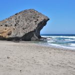 Descubre la Belleza Natural de la Playa de Monsul en el Parque Natural de Cabo de Gata, Almería, Andalucía