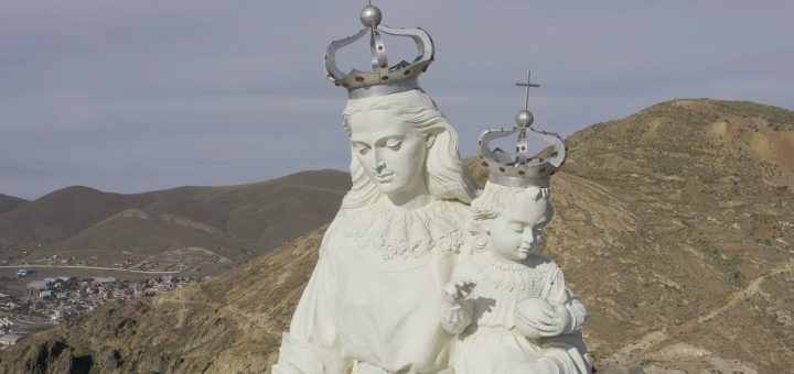 El Día de la Virgen de la Candelaria en Bolivia: Fe y Celebración